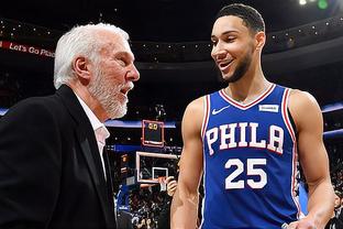 维拉社媒调侃曼联蓄发哥：10连胜！都够那哥们剪两次头发了（维拉社媒揶揄曼联“蓄发哥”：10连胜的功夫，他都能剪两次头了）