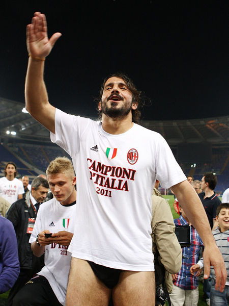 班凯罗精彩上篮，魔术队逆境翻盘（班凯罗高光上篮，魔术队上演大逆转）