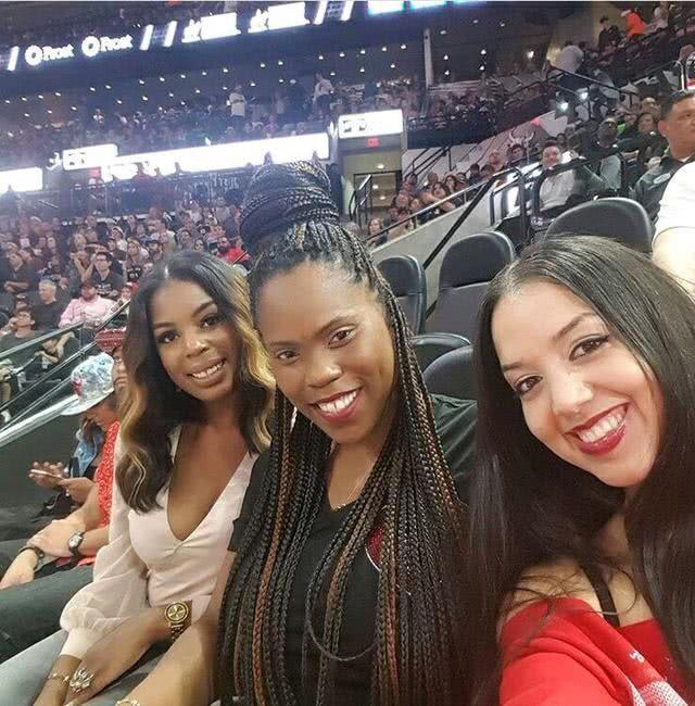 本轮欧预赛最佳阵容：萨内、格纳布里入围（欧预赛本轮最佳阵容出炉：萨内、格纳布里入选）