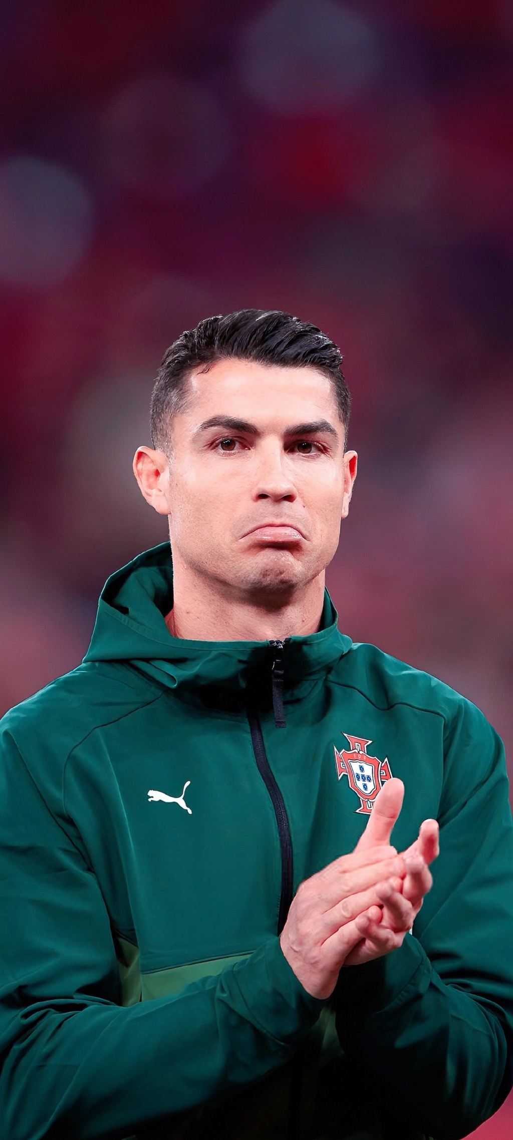 世体：巴萨内部认为凯恩很乐意来到西甲，莱万是一个很好先例（世体：巴萨内部看好凯恩愿意登陆西甲，莱万的成功是有力先例）