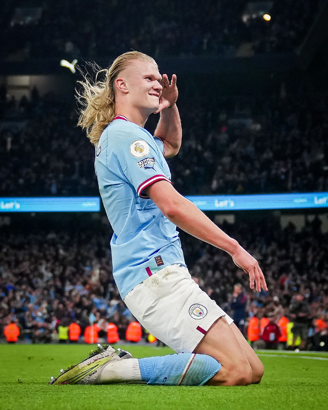 半场三分22中2！科尔：我们有很多优秀射手，命中率总会正常的（半场三分22投仅2中，科尔：我们射手多，命中率会回归正常）